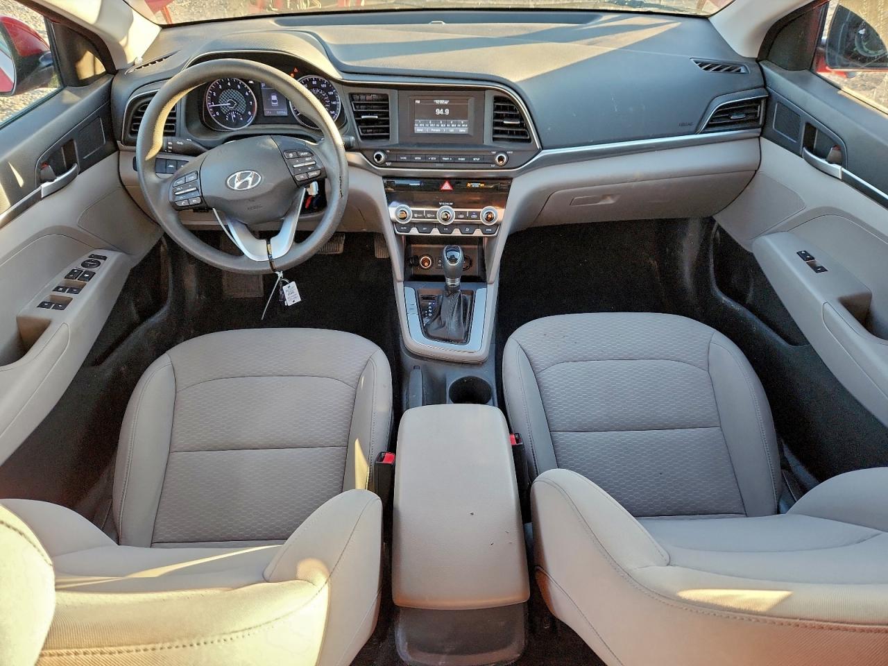 2020 HYUNDAI ELANTRA SE photo 15