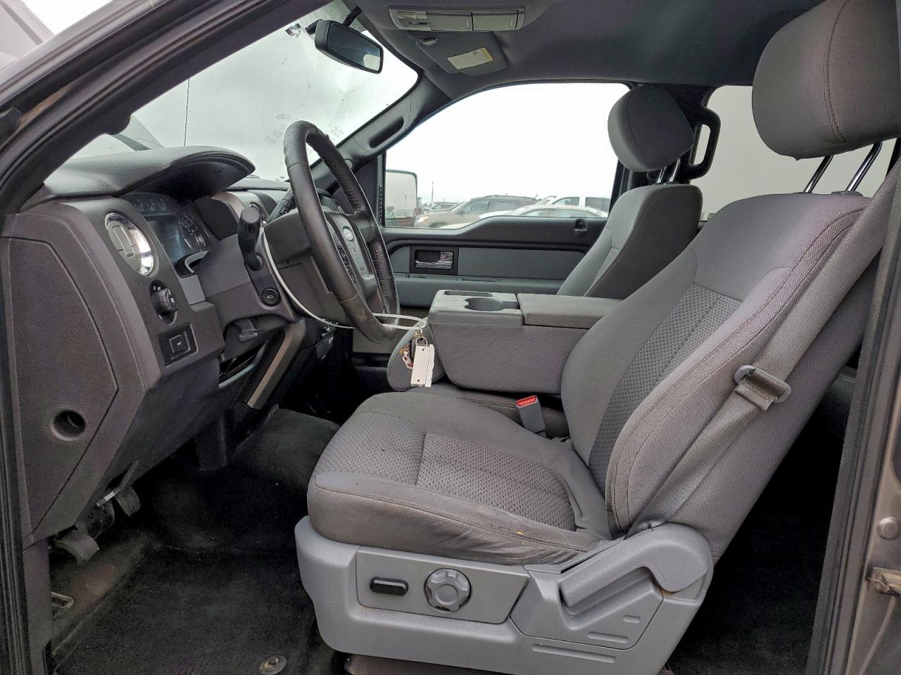 2013 FORD F150 SUPERCREW photo 19