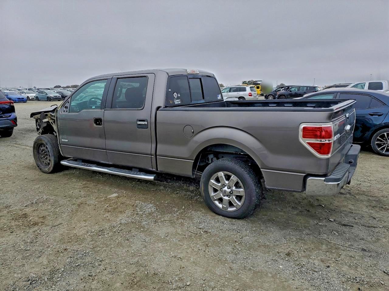 2013 FORD F150 SUPERCREW photo 4