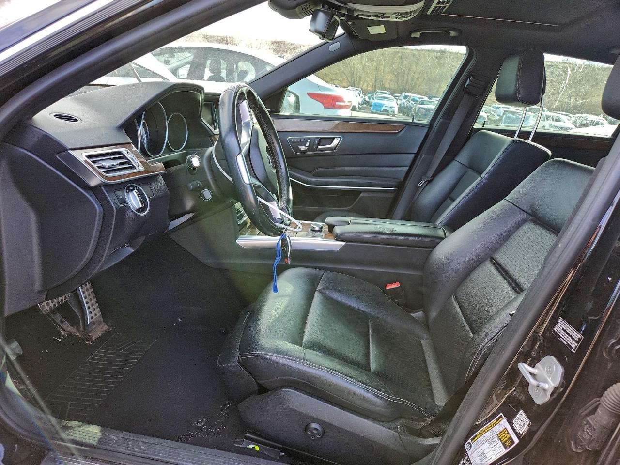 2016 MERCEDES-BENZ E 350 4MATIC photo 13