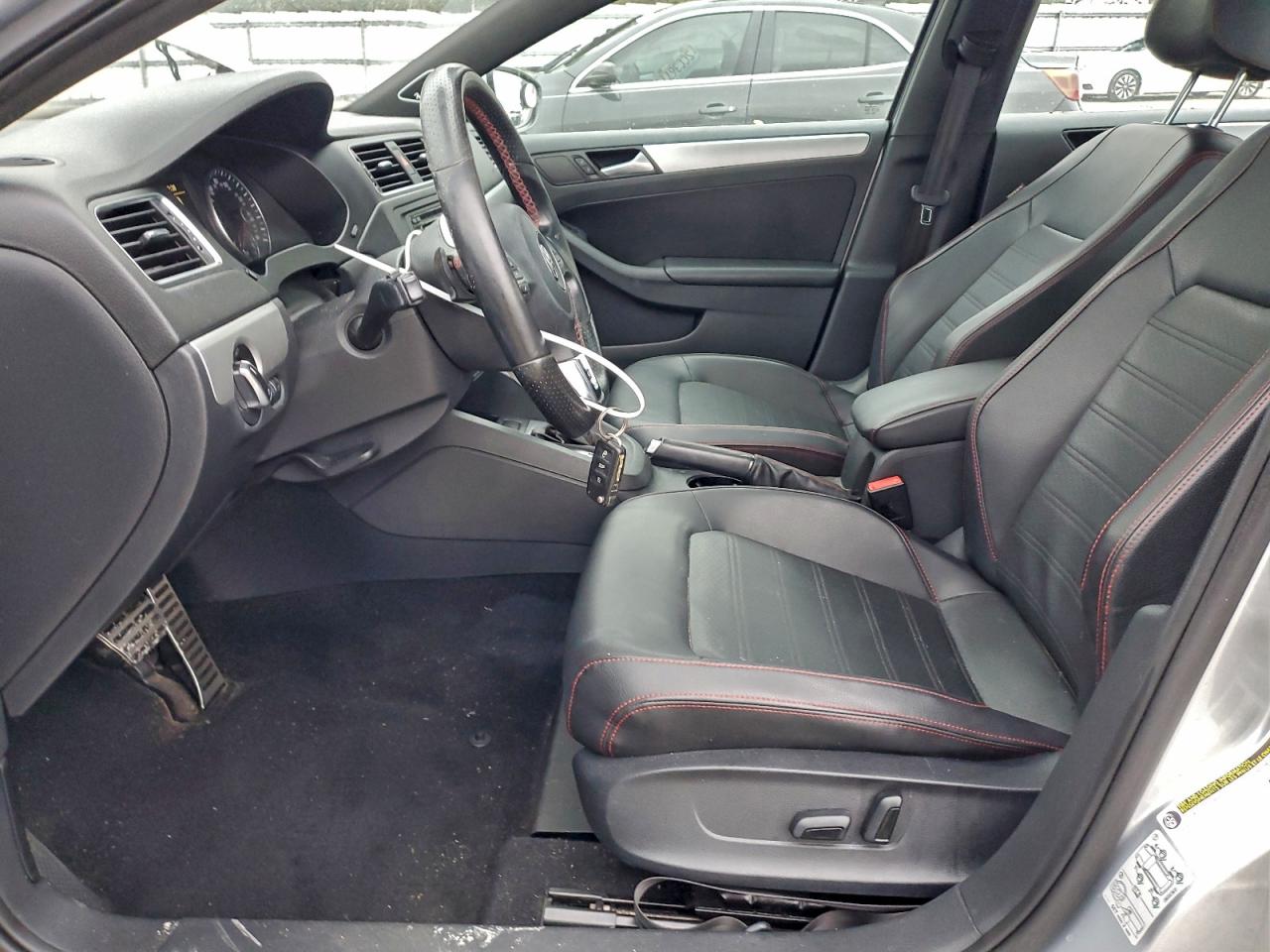 2014 VOLKSWAGEN JETTA GLI photo 7