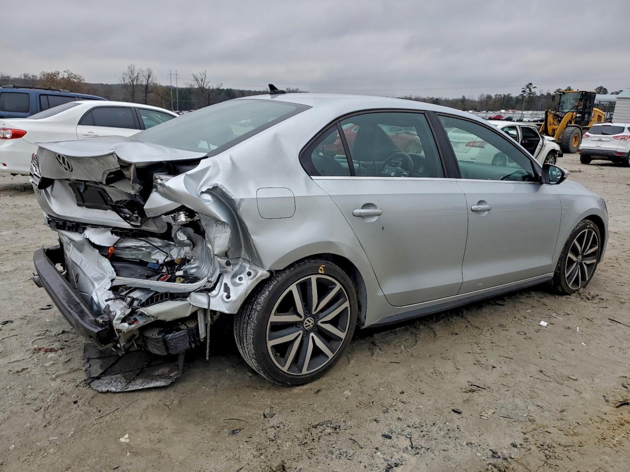 2014 VOLKSWAGEN JETTA GLI photo 3