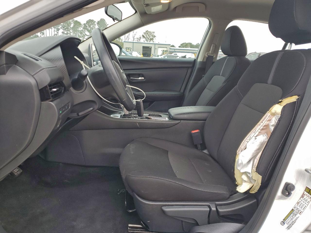 2024 NISSAN SENTRA SV photo 7