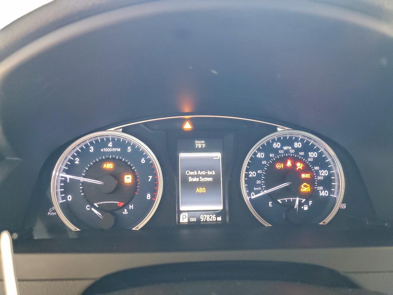 2017 TOYOTA CAMRY LE photo 9