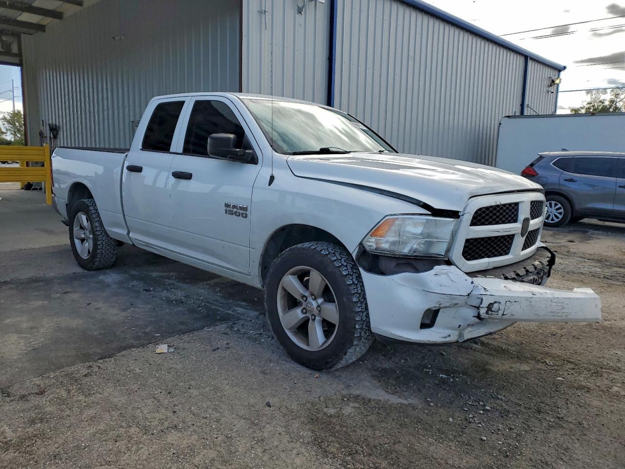 2015 RAM 1500 ST photo 10