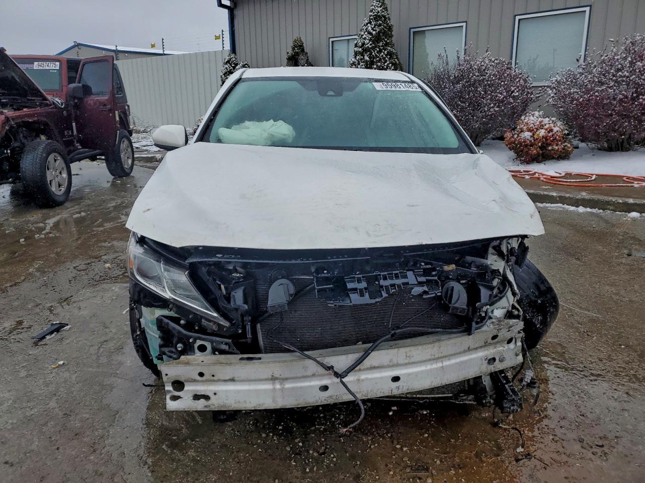 2018 TOYOTA CAMRY SE photo 13