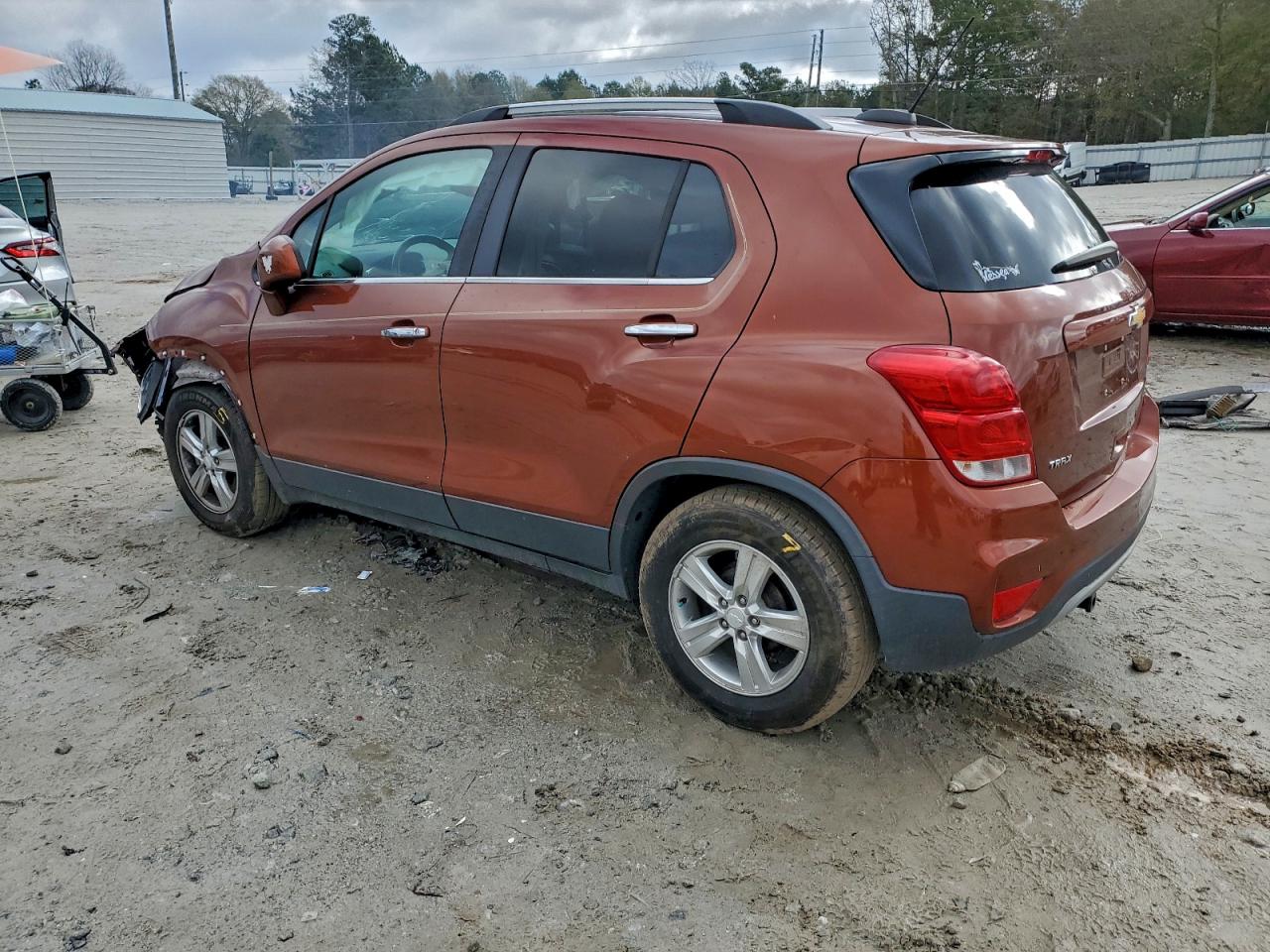 2019 CHEVROLET TRAX 1LT photo 4