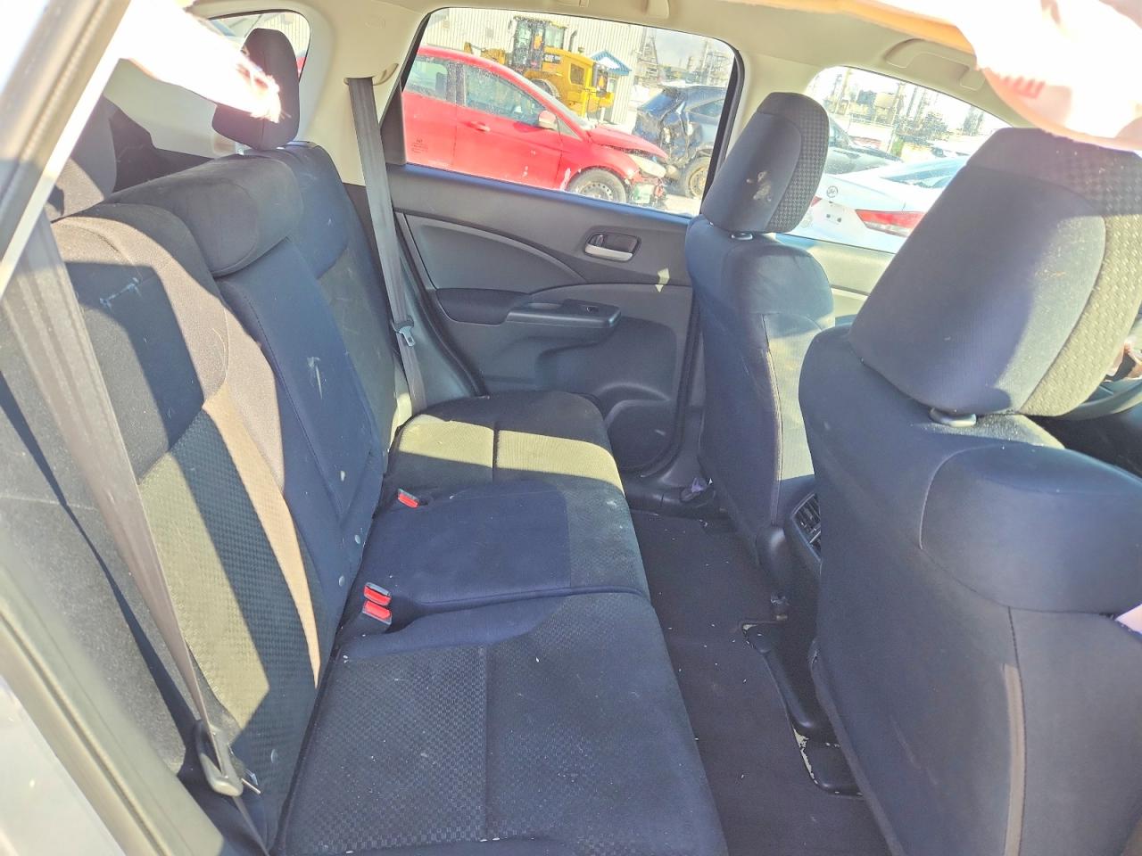 2016 HONDA CR-V LX photo 19