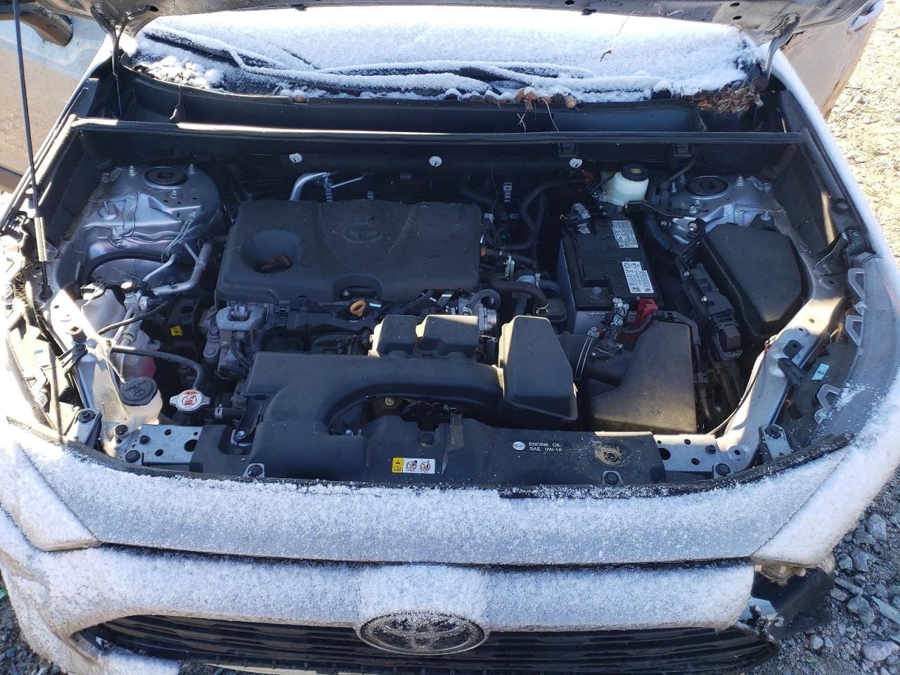2022 TOYOTA RAV4 LE photo 12