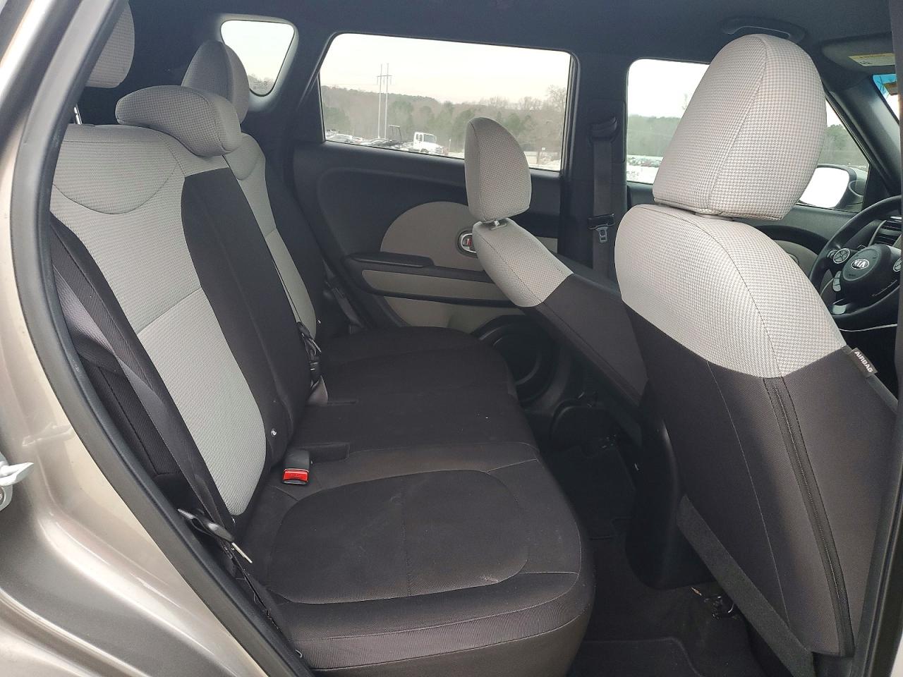 2015 KIA SOUL photo 21
