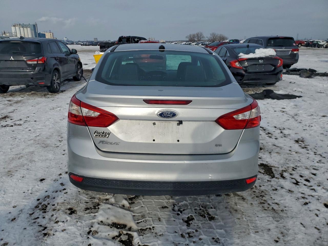 2013 FORD FOCUS photo 16