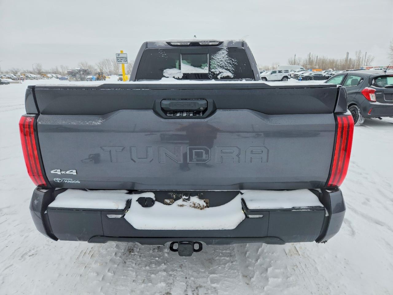 2024 TOYOTA TUNDRA DOUBLE CAB SR photo 6