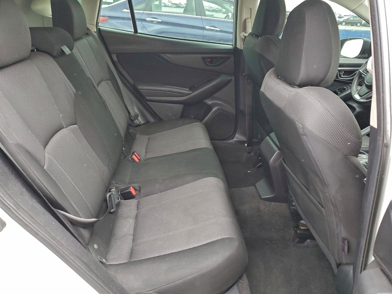 2019 SUBARU IMPREZA photo 11