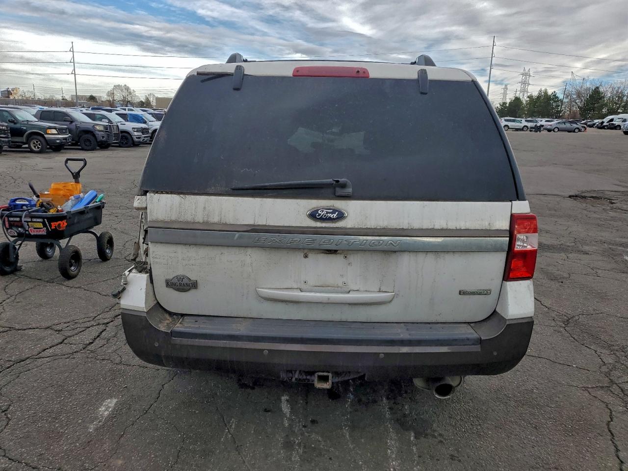 2015 FORD EXPEDITION XLT photo 6