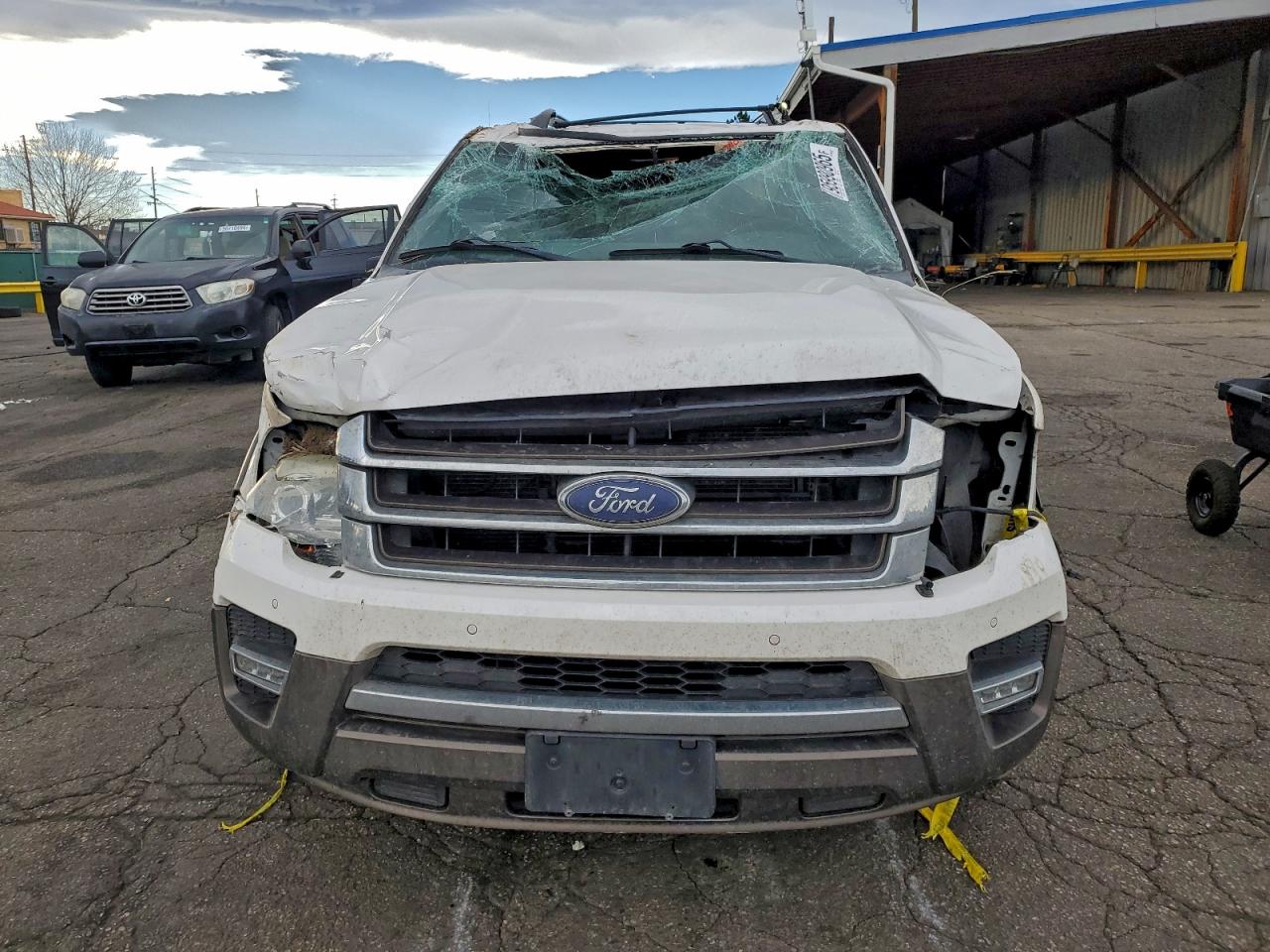 2015 FORD EXPEDITION XLT photo 5