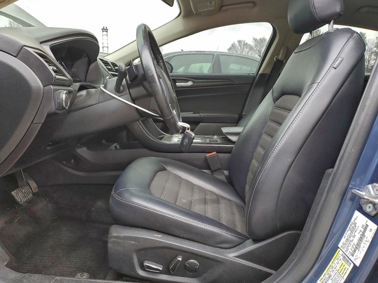2018 FORD FUSION SE photo 13