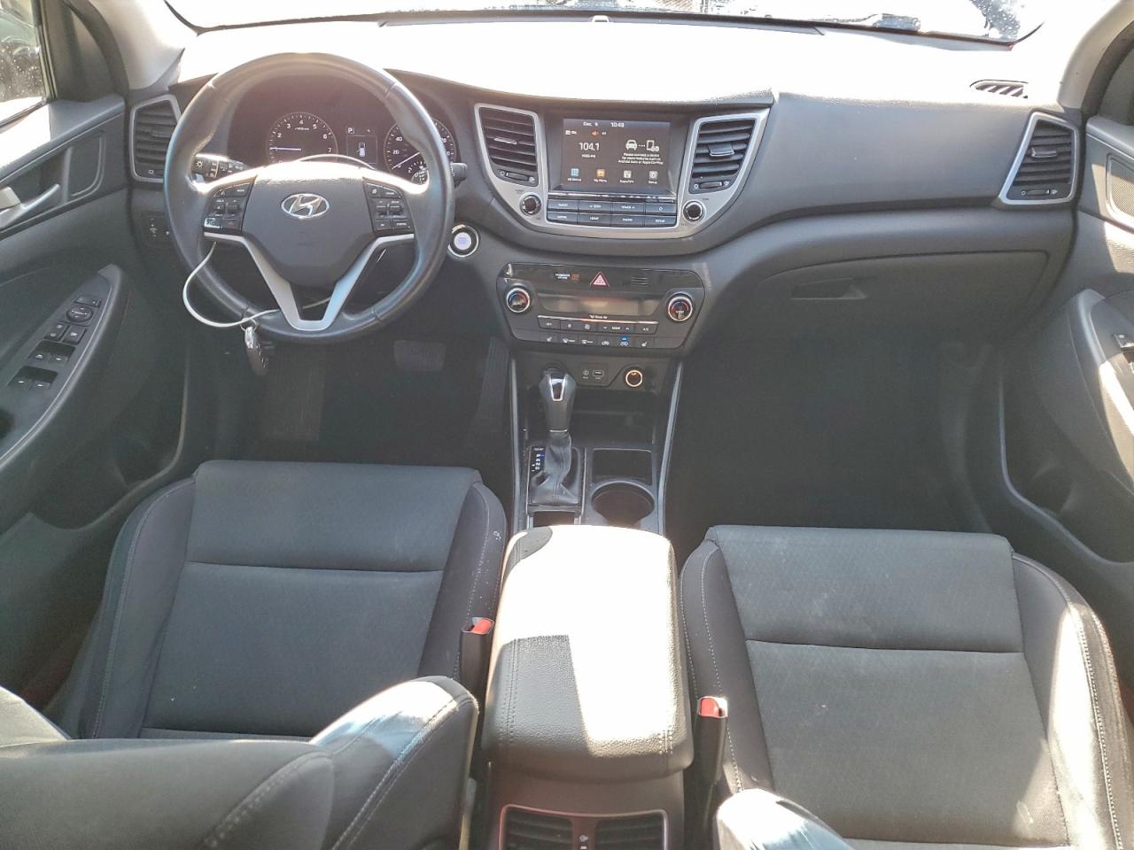 2018 HYUNDAI TUCSON VALUE photo 15