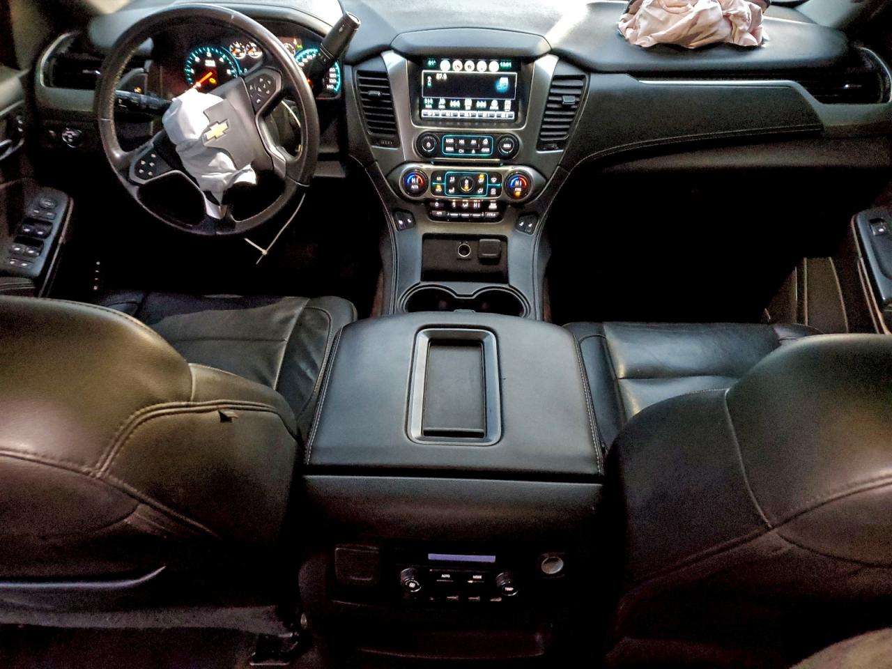 2017 CHEVROLET TAHOE C1500 LT photo 8