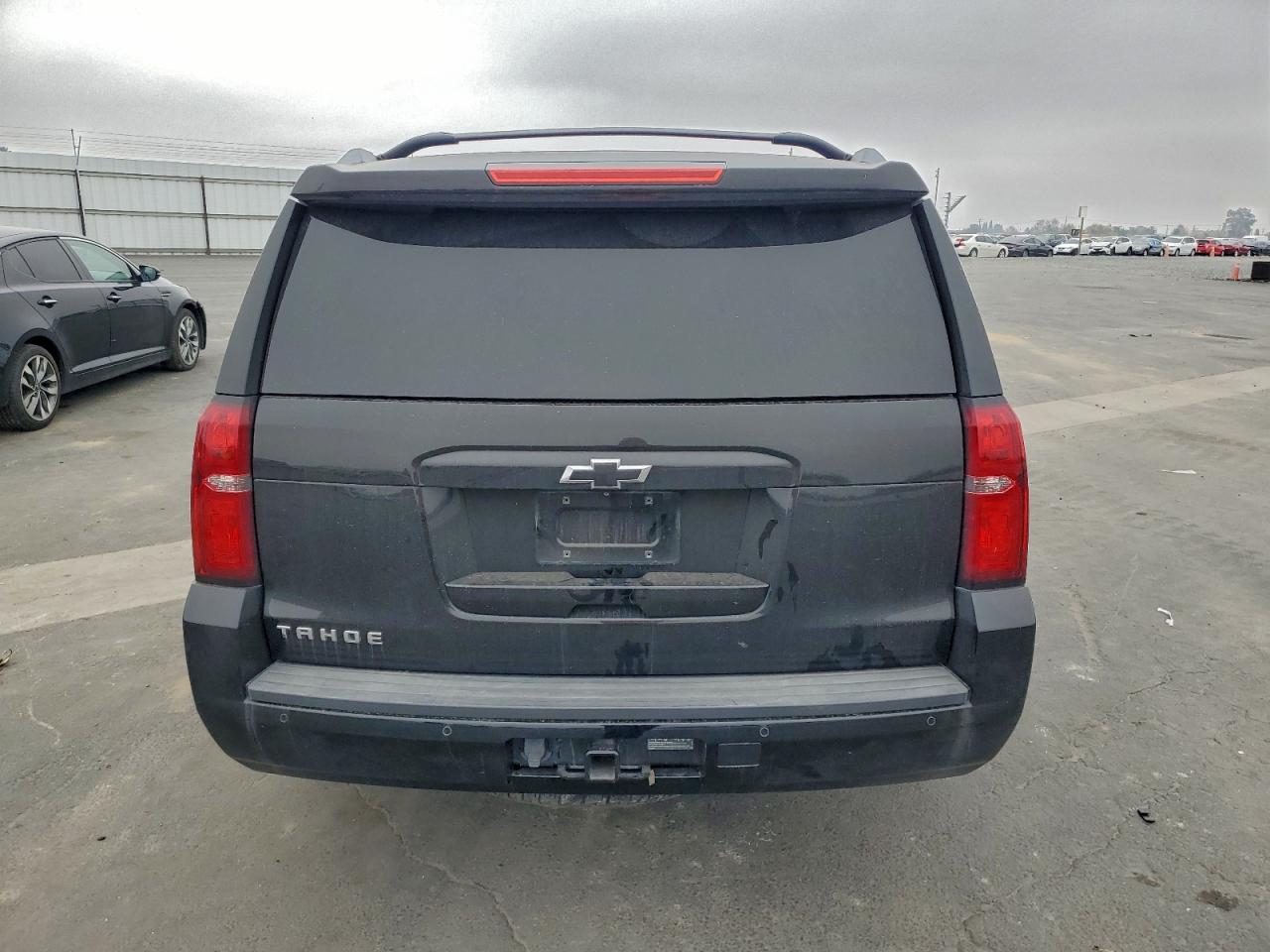 2017 CHEVROLET TAHOE C1500 LT photo 6