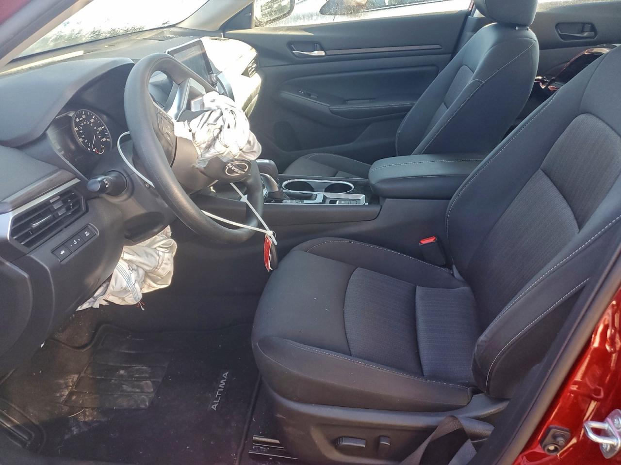 2024 NISSAN ALTIMA SV photo 13