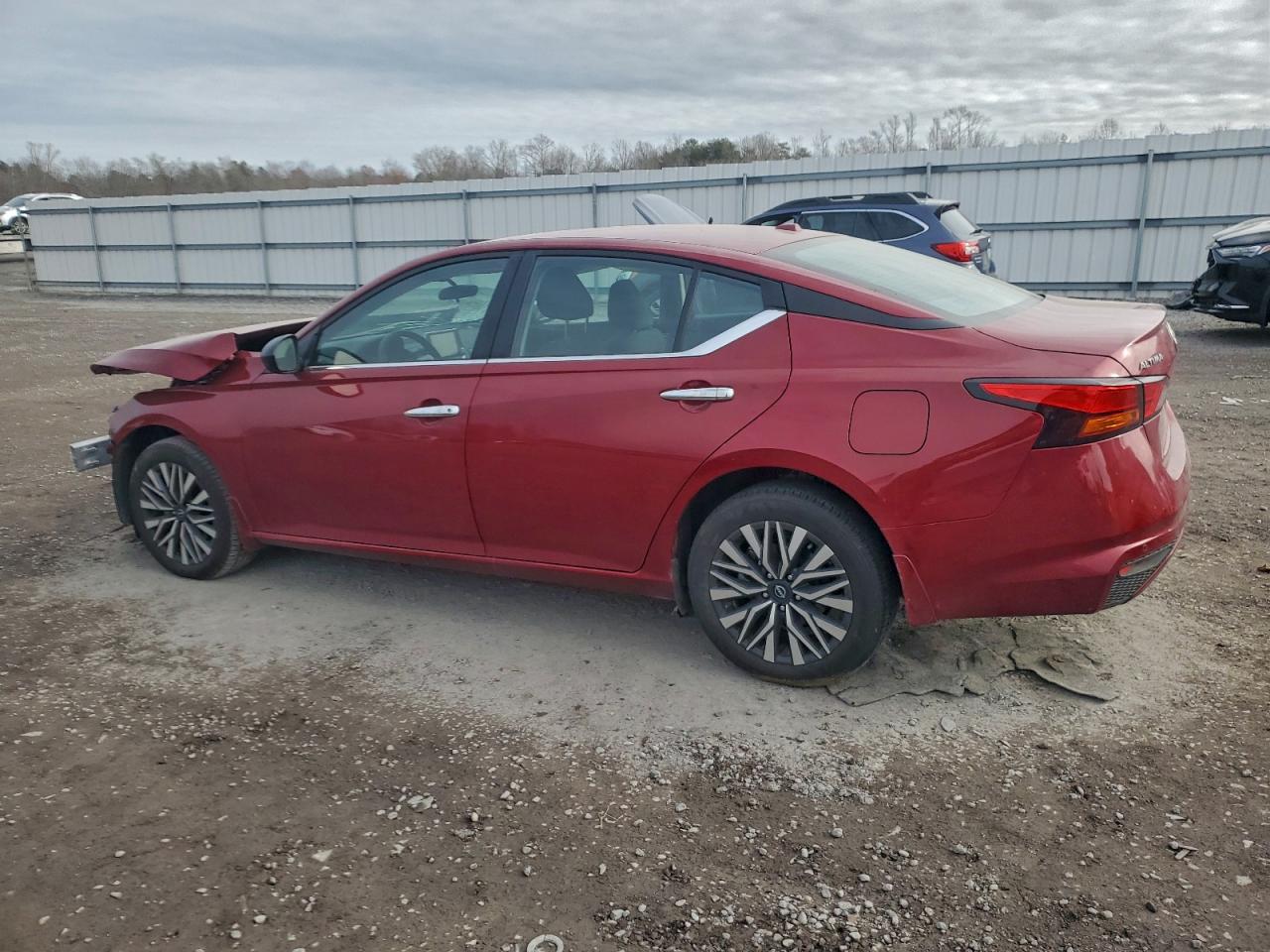 2024 NISSAN ALTIMA SV photo 3