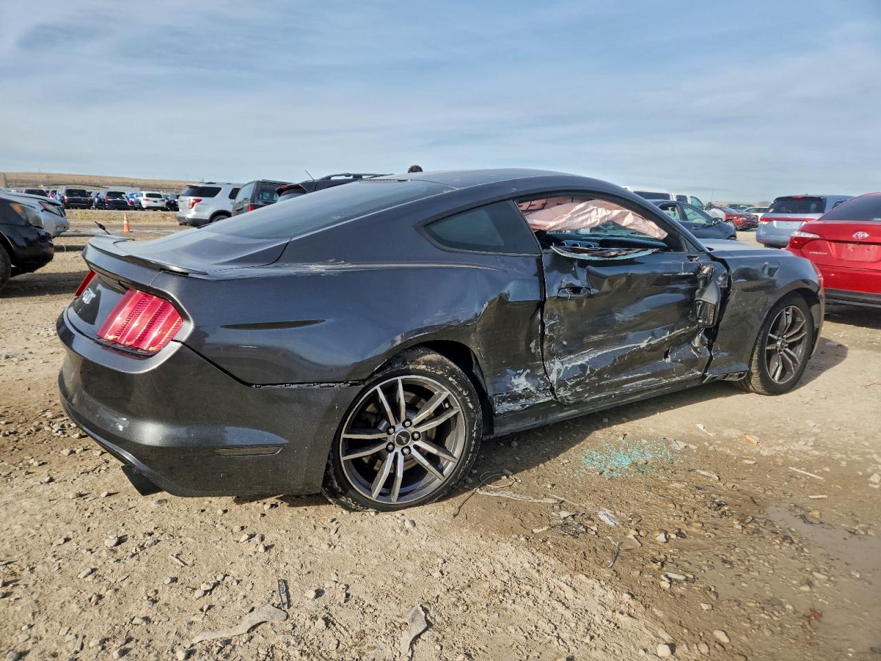 2017 FORD MUSTANG GT photo 5