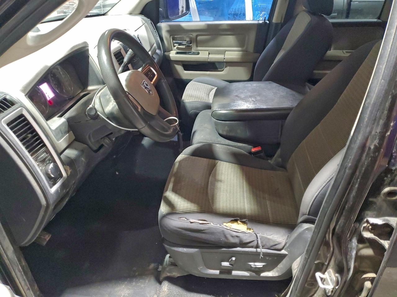 2011 DODGE RAM 1500 photo 19