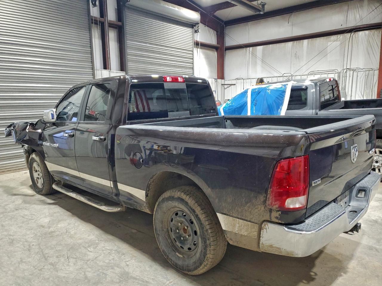 2011 DODGE RAM 1500 photo 4