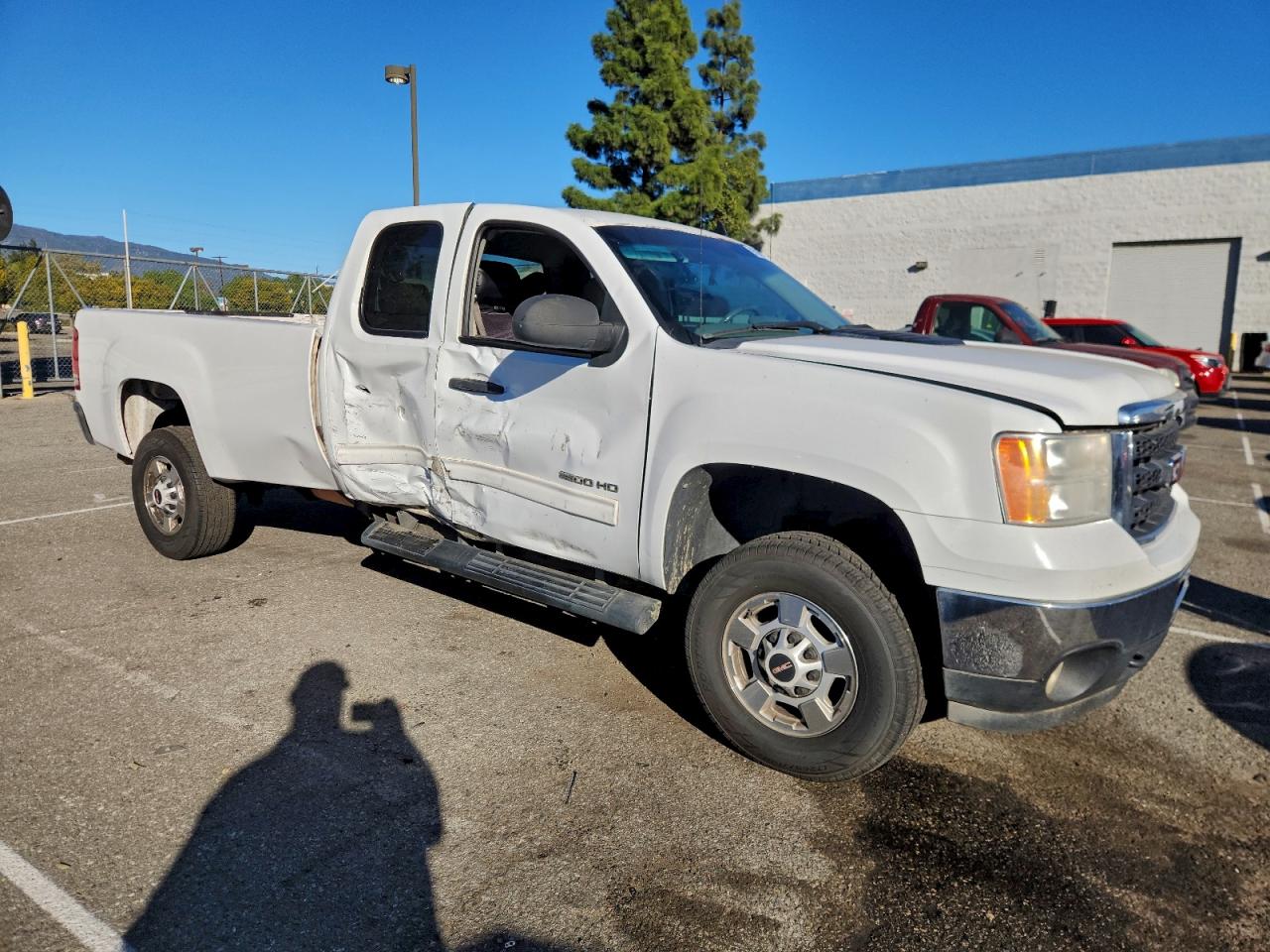 2012 GMC SIERRA C2500 SLE photo 7