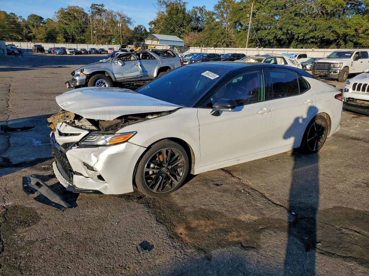 2020 TOYOTA CAMRY