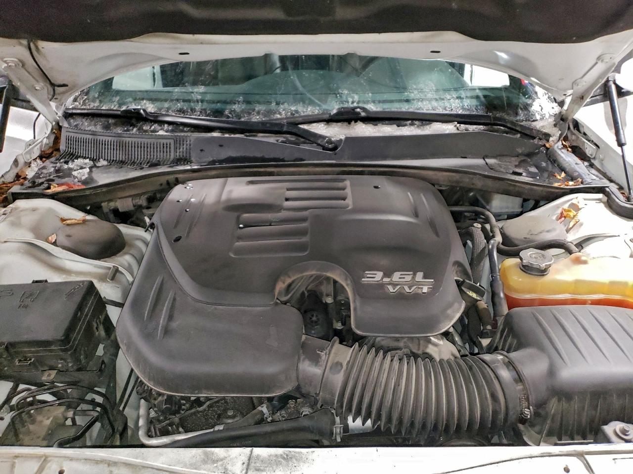 2019 CHRYSLER 300 S photo 11