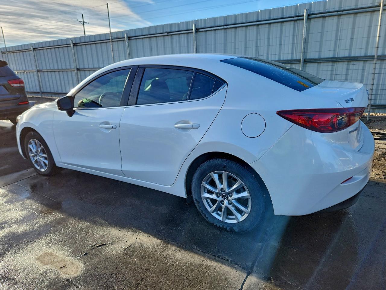 2018 MAZDA 3 SPORT photo 2