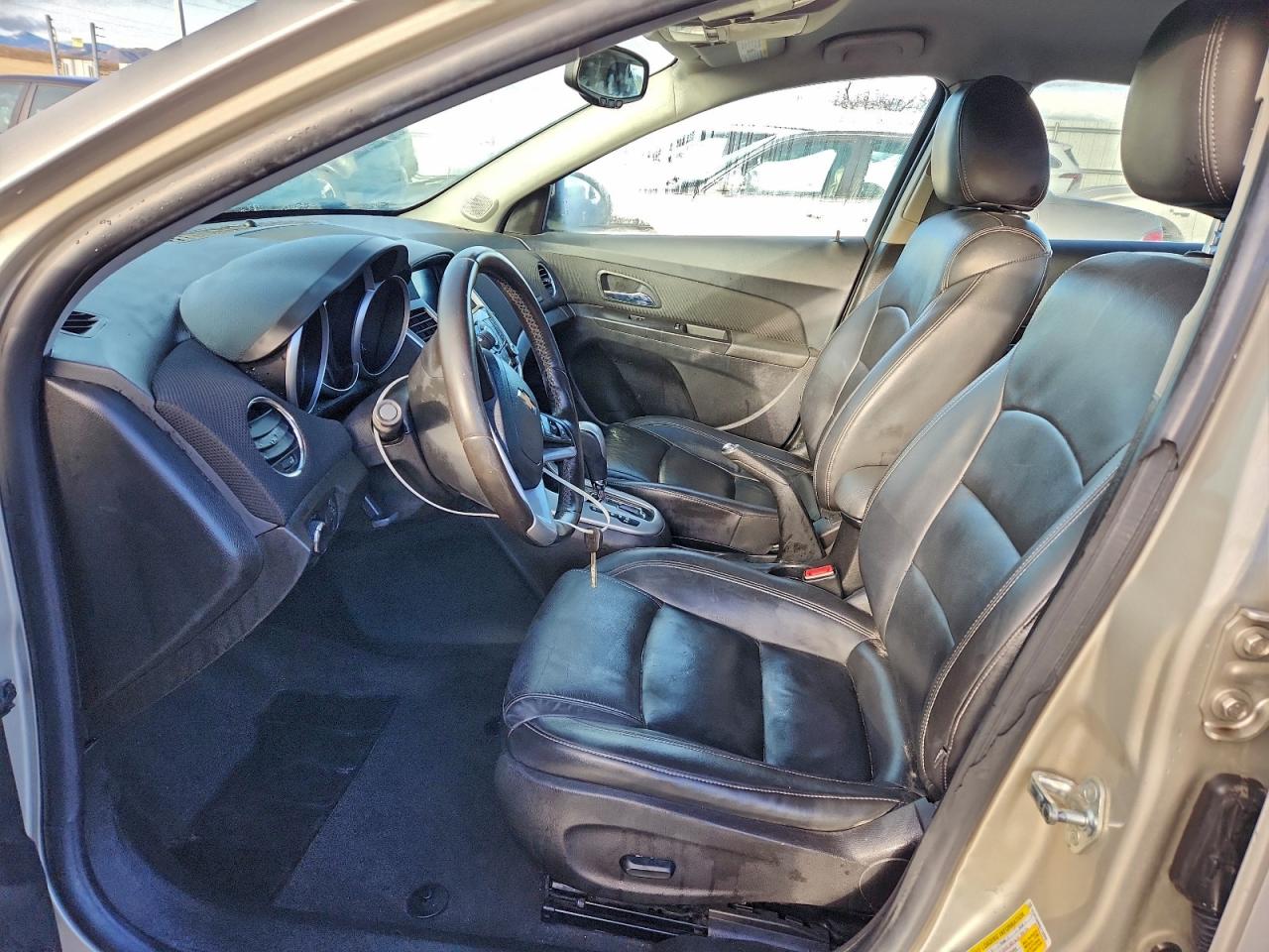 2016 CHEVROLET CRUZE LIMITED LT photo 7