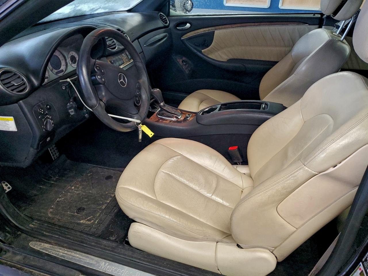2008 MERCEDES-BENZ CLK 550 photo 13