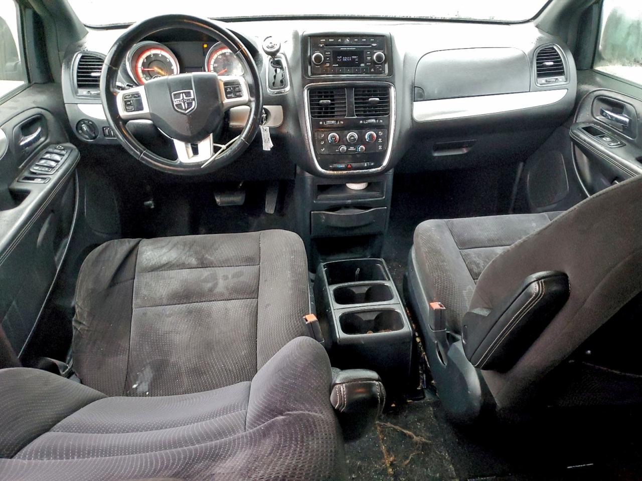 2015 DODGE GRAND CARAVAN SE photo 8