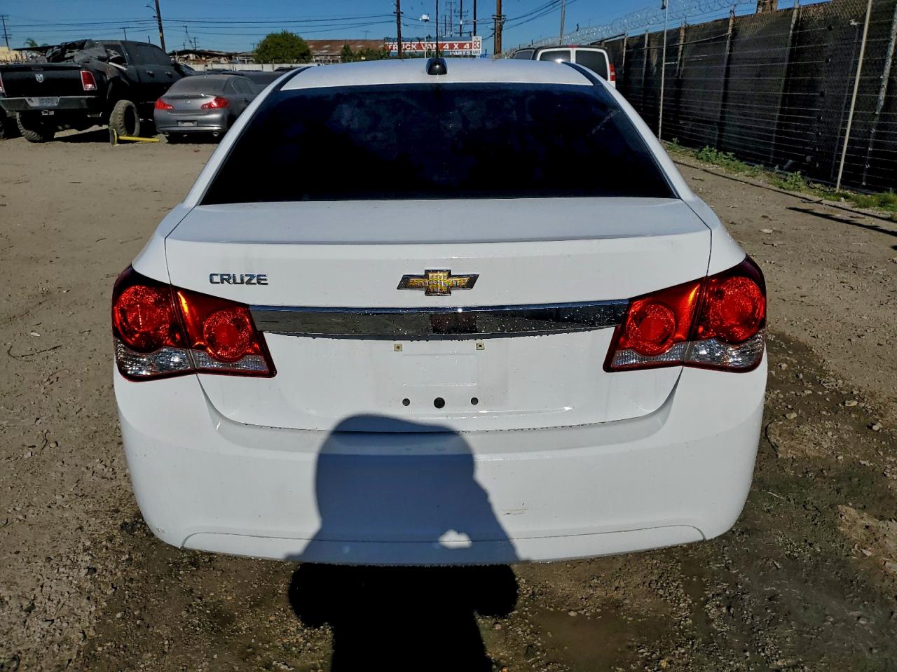 2016 CHEVROLET CRUZE photo 6