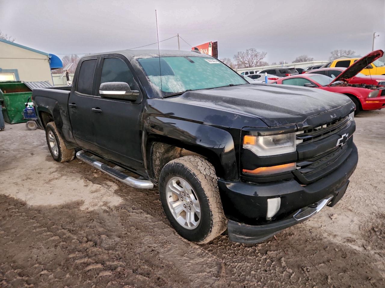 2016 CHEVROLET SILVERADO K1500 LT photo 4