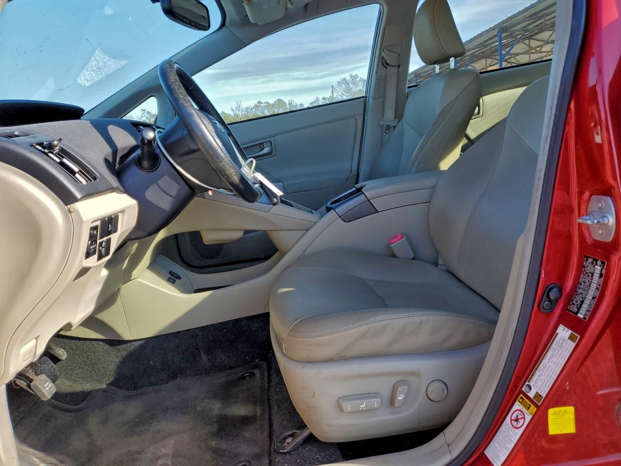 2013 TOYOTA PRIUS photo 13