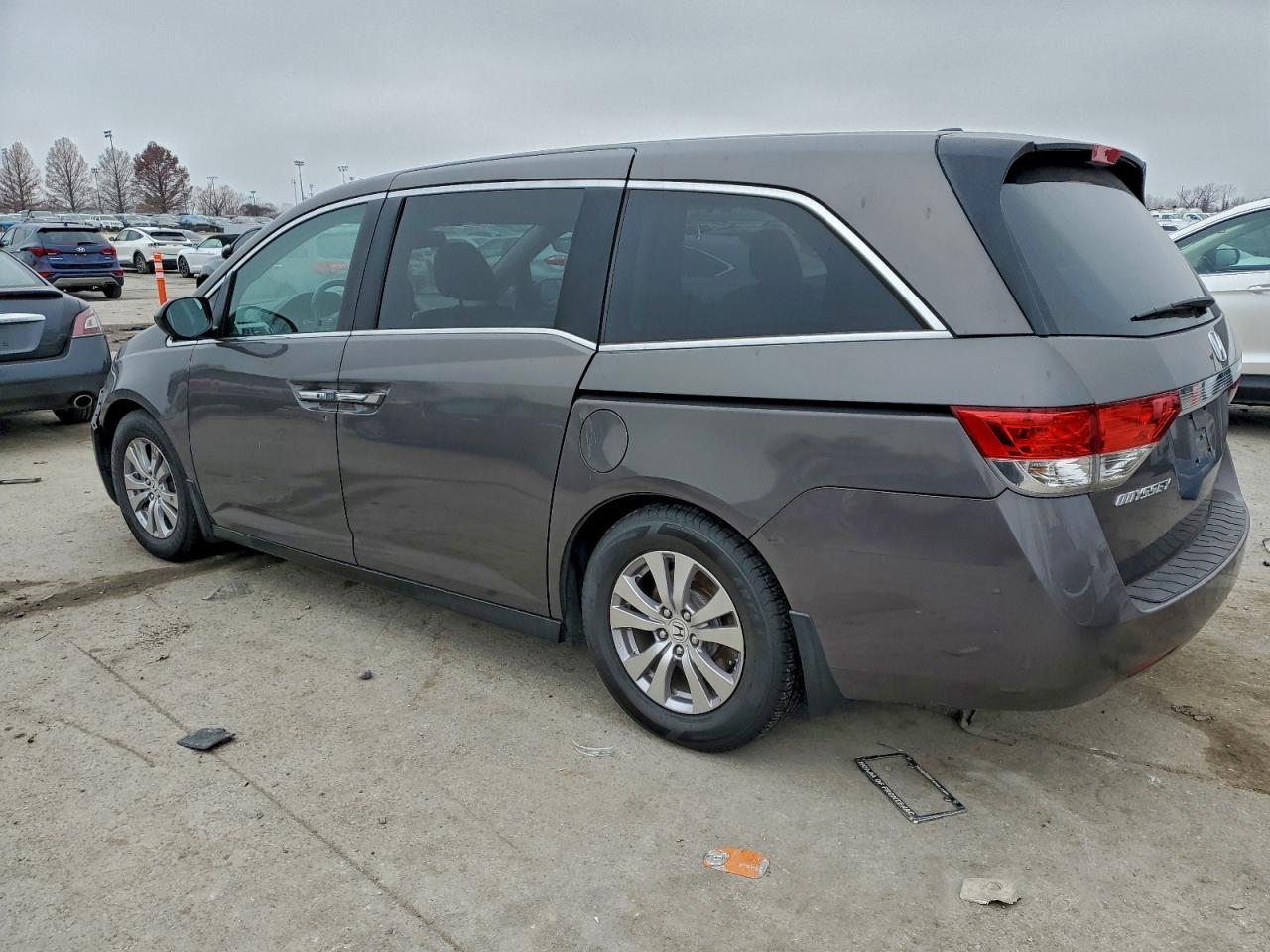 2016 HONDA ODYSSEY EXL photo 3