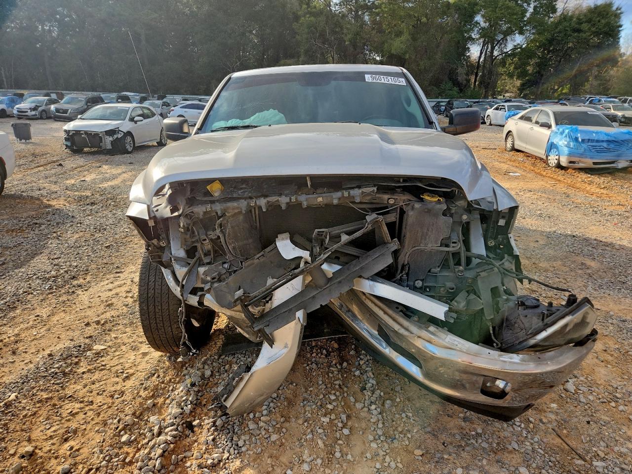 2014 RAM 1500 SLT photo 13