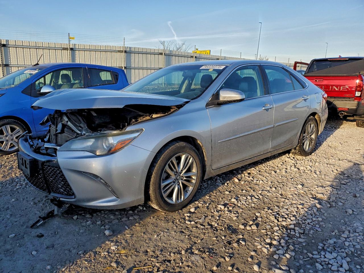 2016 TOYOTA CAMRY