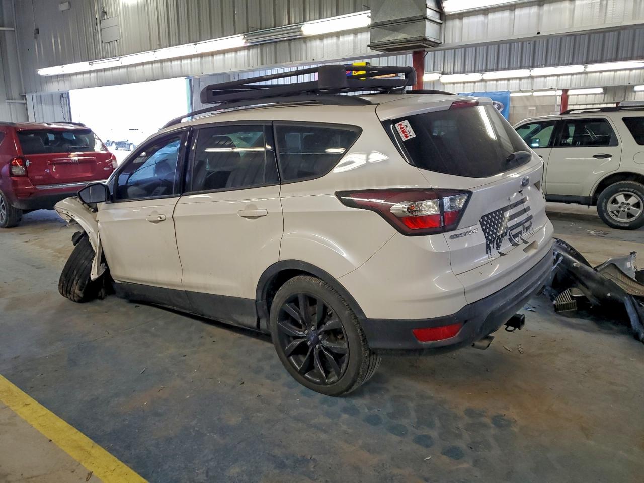 2017 FORD ESCAPE SE photo 3