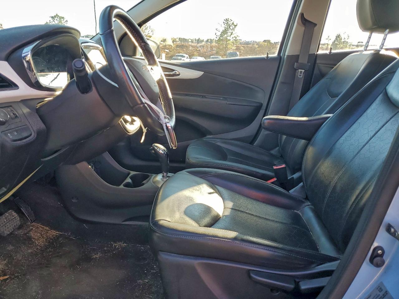 2016 CHEVROLET SPARK 2LT photo 19