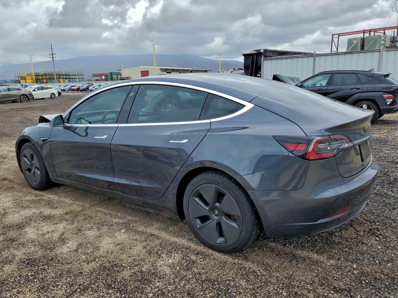 2019 TESLA MODEL 3 photo 3