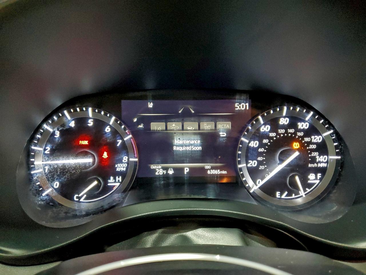 2021 TOYOTA HIGHLANDER XLE photo 17