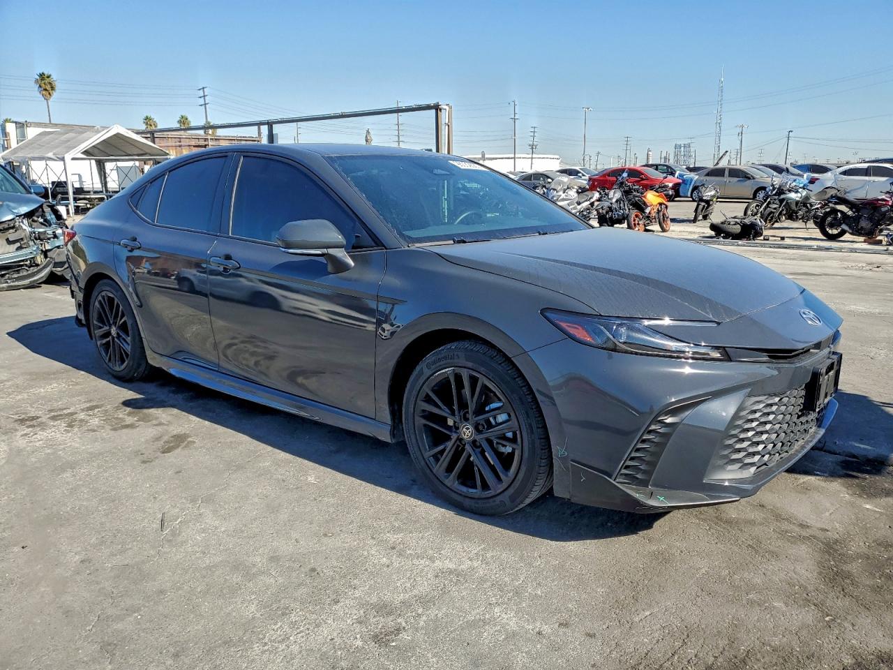 2025 TOYOTA CAMRY XSE photo 4