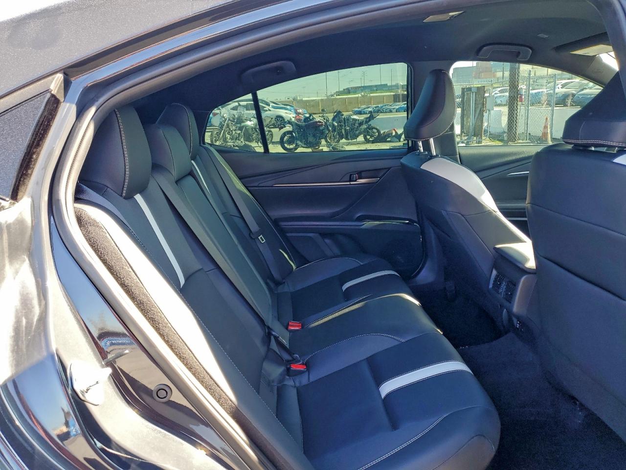 2025 TOYOTA CAMRY XSE photo 10