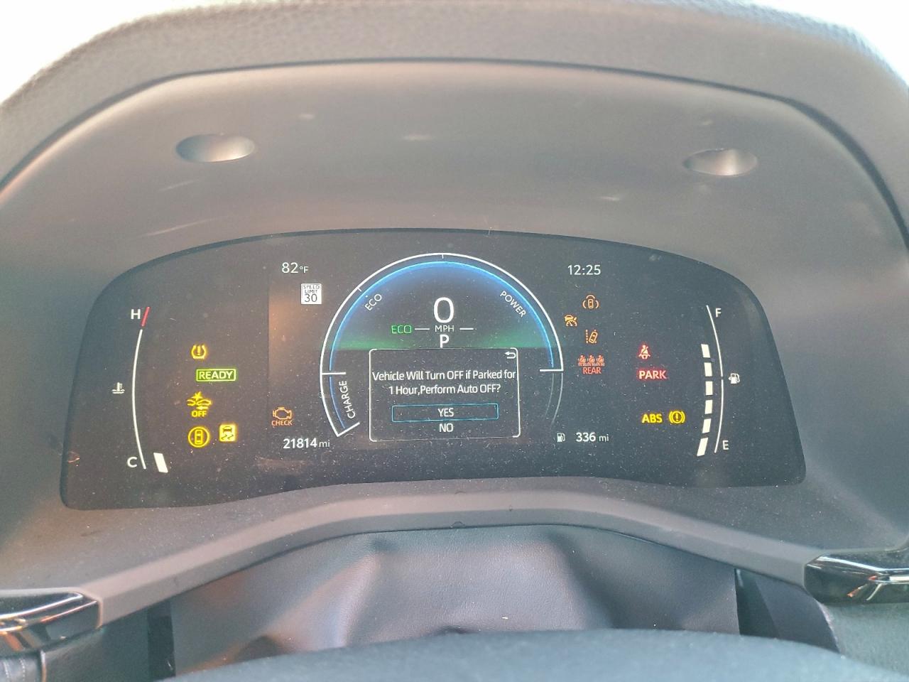 2025 TOYOTA CAMRY XSE photo 9