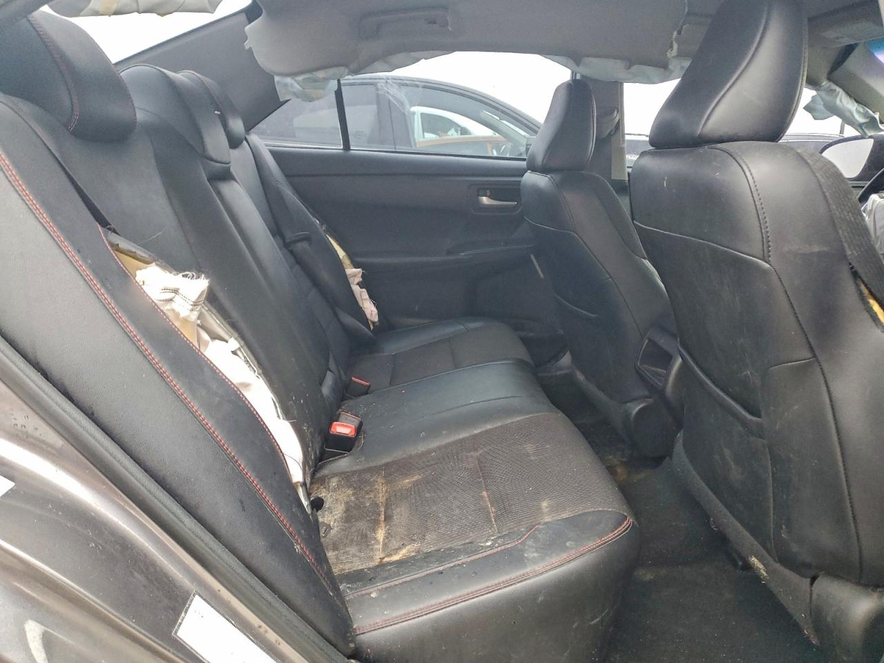 2017 TOYOTA CAMRY LE photo 19