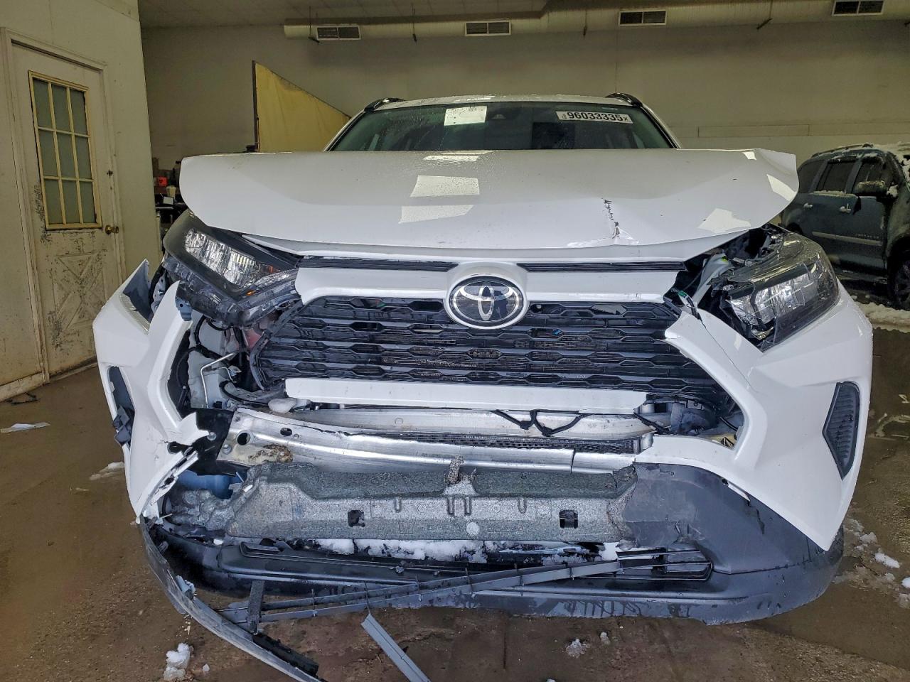 2021 TOYOTA RAV4 LE photo 13